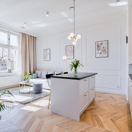 Luxury Apartment St. Sebastian Cracovia Exterior foto