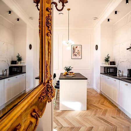 Luxury Apartment St. Sebastian Cracovia Exterior foto