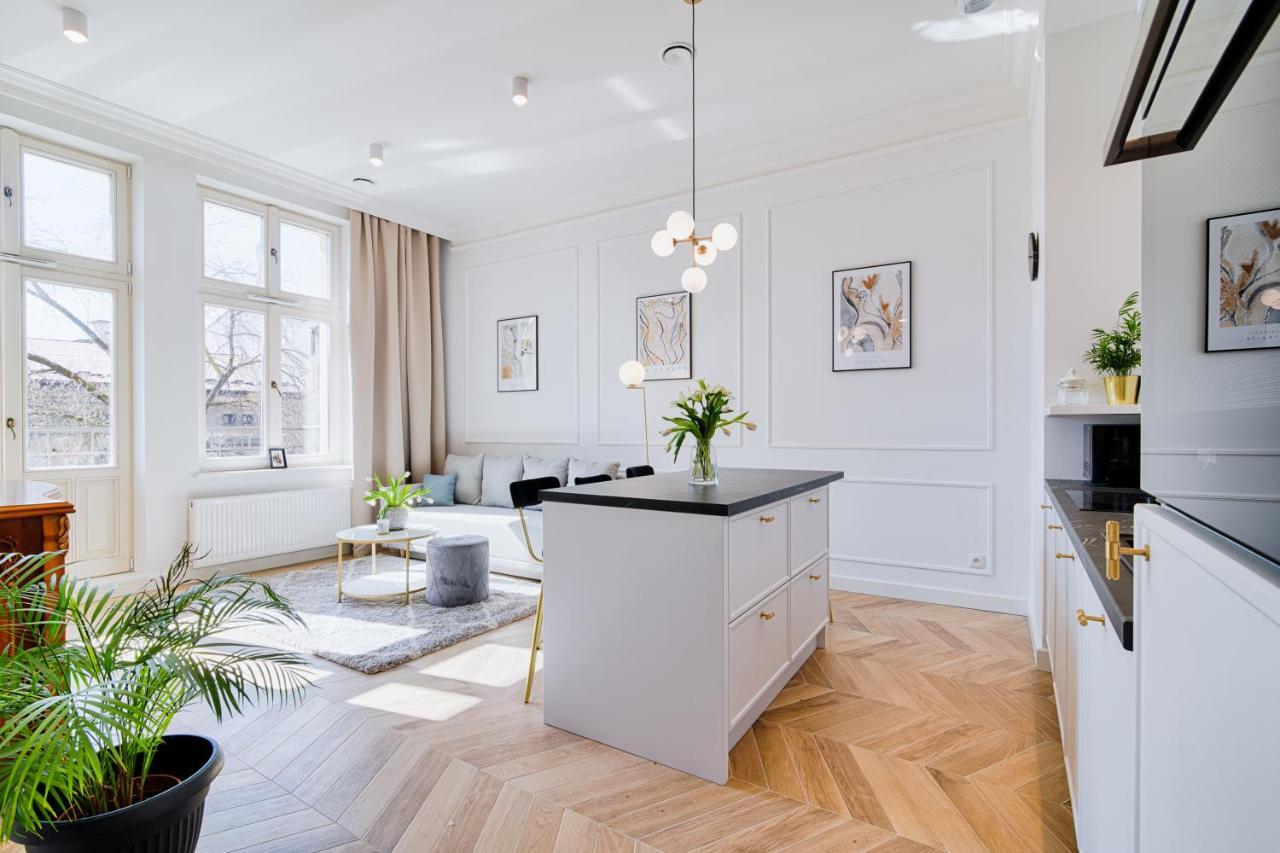 Luxury Apartment St. Sebastian Cracovia Exterior foto